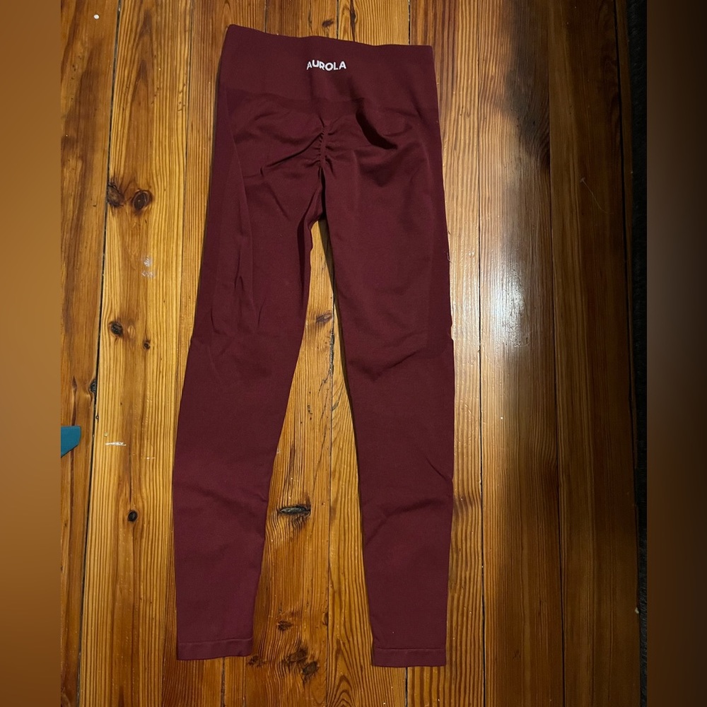 Aurola leggings size small sun dried tomato